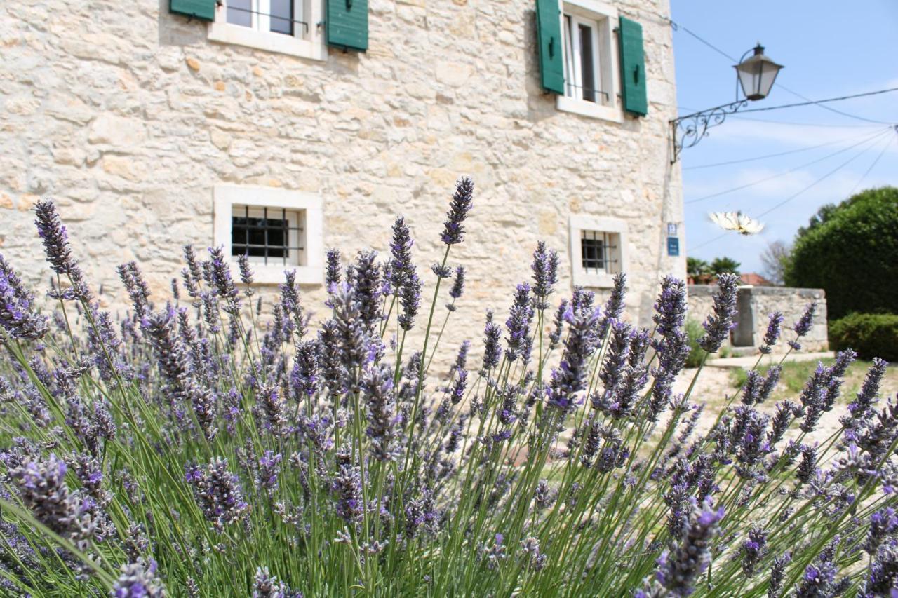 Boutique Hotel Castello Gulich Пореч Екстериор снимка
