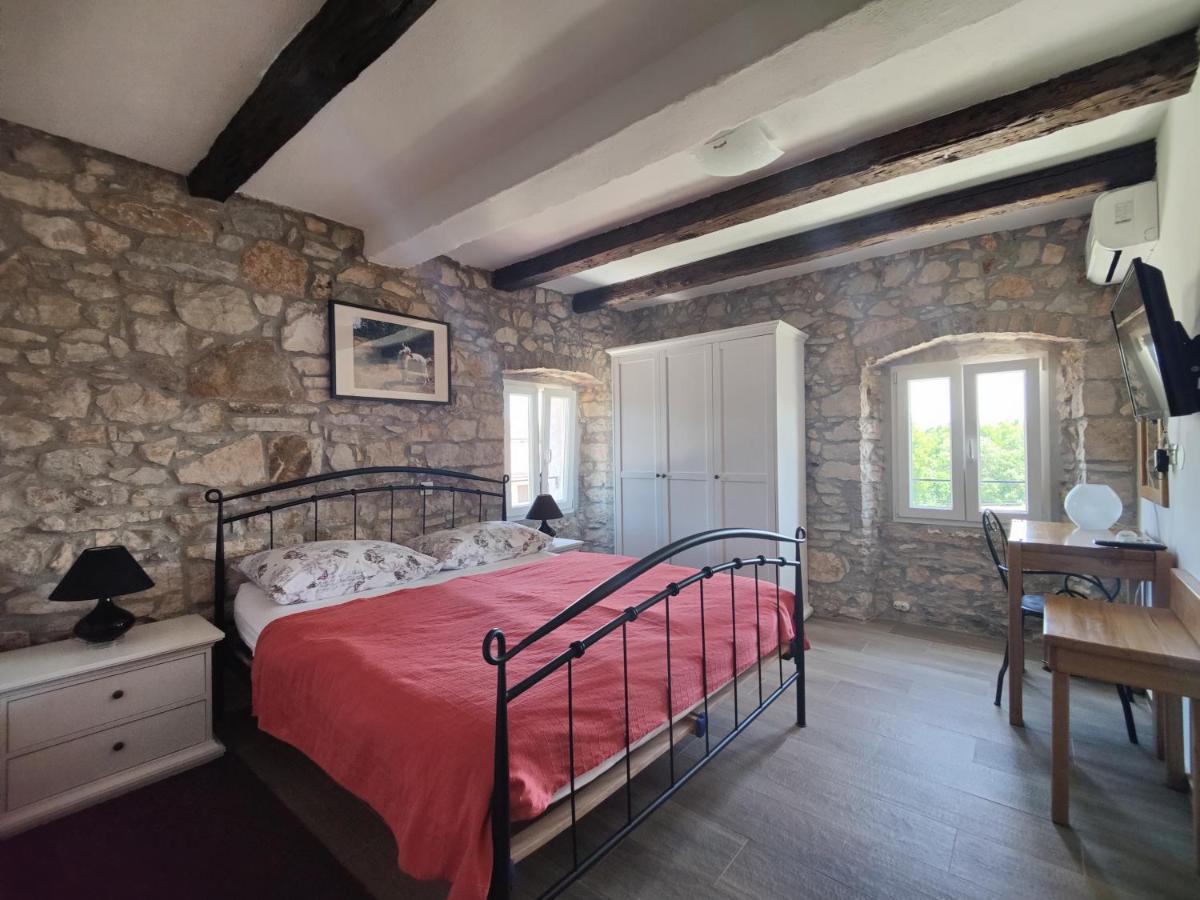 Boutique Hotel Castello Gulich Пореч Екстериор снимка