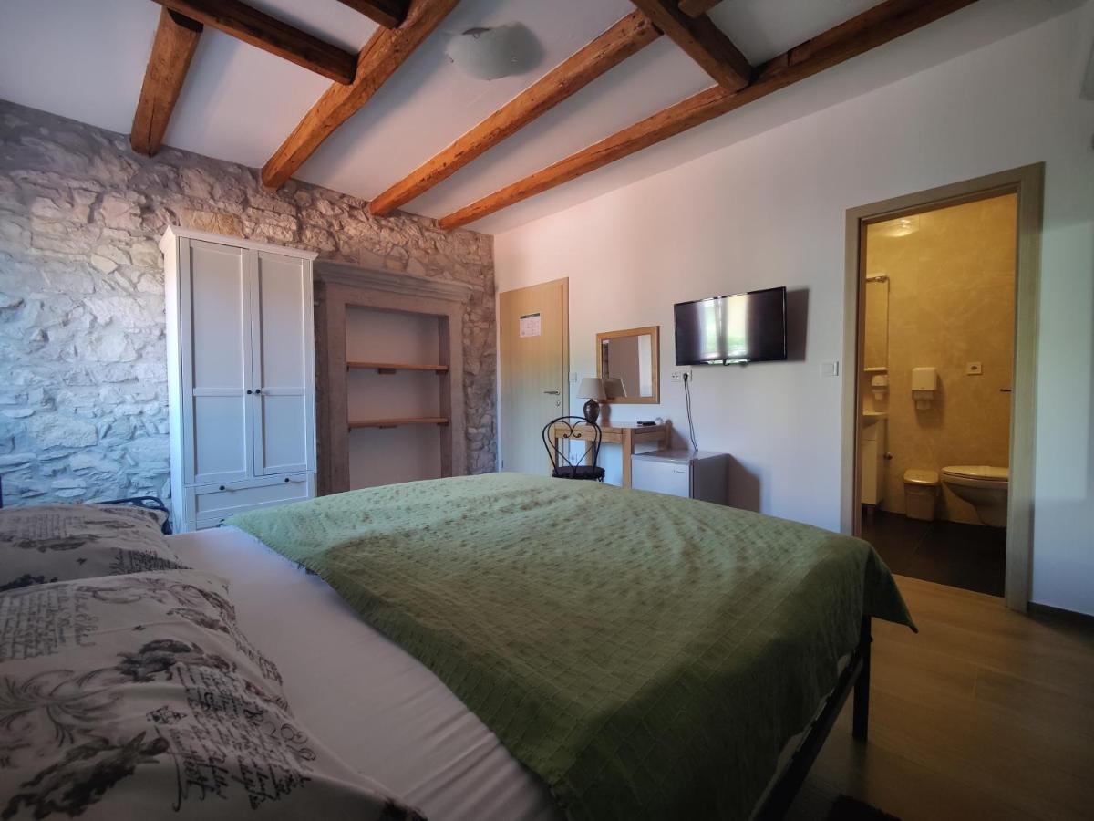 Boutique Hotel Castello Gulich Пореч Екстериор снимка